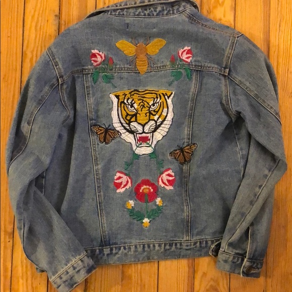 Forever 21 Tiger Graphic Denim Jacket - Picture 3 of 5